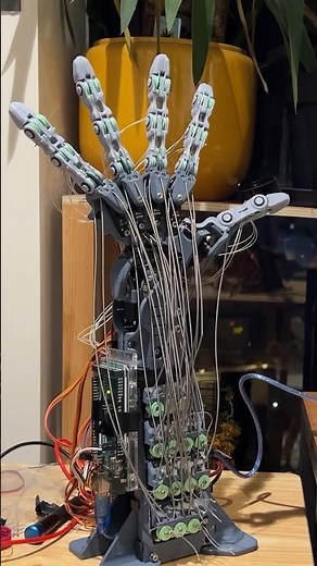 7 Years of Designing my Bionic Hand #engineering #3dprinting #robot