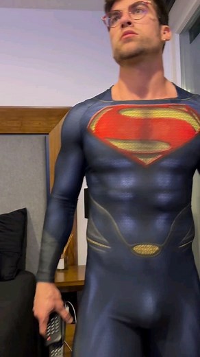 Spandex men on Instagram: "FOLLOW ➡️ @speedo_mens 🔥NEW FOLLOW ➡️ @spandex_men #latex #singlet #lycra #lycramen #compressionshorts #spandex #muscle #muscles #nikecompression #trisuit #rowingsuit #wrestlingsinglet Credit @davidortega55"