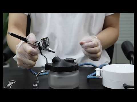 How to assemble and use the airbrush cleaning pot?