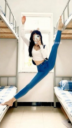 Yoga Split and Handstand Challenge for Flexibility & Strength #shorts