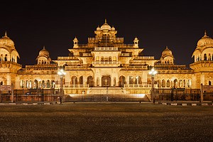 Places to Visit in Jaipur at Night: Location, Timing, Entry Fee