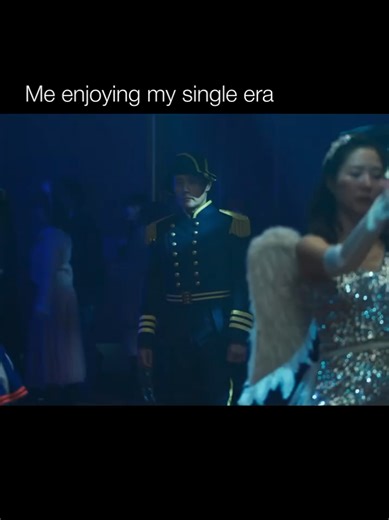 Lee Byung-hun's Unexpected Solo Dance in 'No Other Choice'