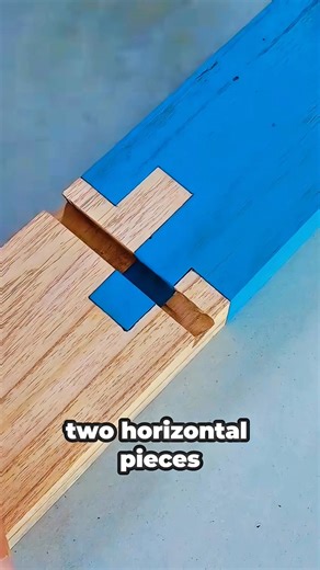 Woodworking Perfection: The Three-Way Interlocking Corner Joint #woodworking #Joints #fblifestyle | Reels ideas