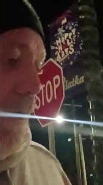 How to remove a window painting by Handsome Kent.