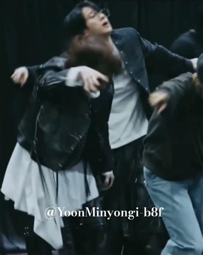 yoonmin#Pay attention Suga's eyes.He is looking Jimin every time#hooligan dance behind scenes#bts