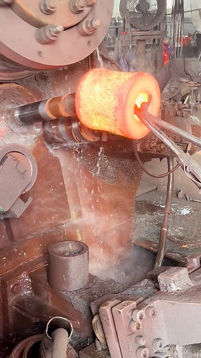 753K views · 4.6K reactions | Inside the factory Forging Ring Rolling and hitting foring in Slow Motion – Unbelievable Detail! #process #machine #factory #forging #manufacturer #blacksmith #fblifestyle | Inside the factory | Facebook