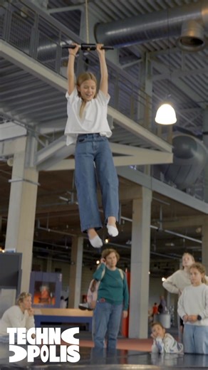 Technopolis: dat is een uitstap vol WOW’s! Kom auto’s optillen, kabelfietsen of tornado’s maken 🌪️ Ontdek deze herfstvakantie het doe-centrum rond wetenschap en technologie in Mechelen, België 🇧🇪 | Technopolis