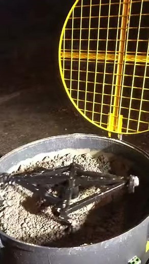 Betonmischer mit hydraulischem Antrieb Zwangsmischer GETREIDE 800 l