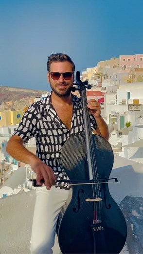 I have a dream, a song to sing… 💙🇬🇷 https://www.instagram.com/hausercello | HAUSER