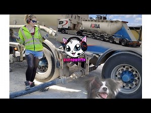 Trucker Cassie | Unloading Pneumatic Powder Tanker!