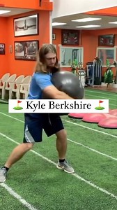 If you want to consistently hit the ball longer, save this golf fitness video ⛳️ #golffitness #golffit #golffitnessspecialist #golffitnesstrainer #golfer #golflife #longdrivegolf #worldlongdrive #golfinstruction #golfinstructor @mytpi @golfdigest @golf_com @worldlongdrive @kyleberkshire | Golf Physio Australia