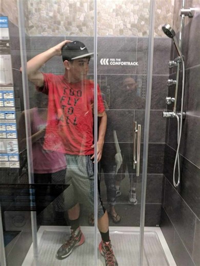 2.5K views · 217 reactions | Watch Me  藍 | Trucker G | Facebook