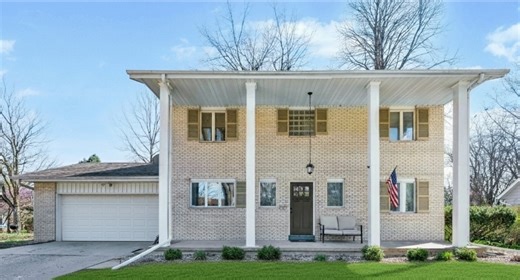 903 Crestline Dr, Normal, IL 61761 - MLS 12577786 - Coldwell Banker