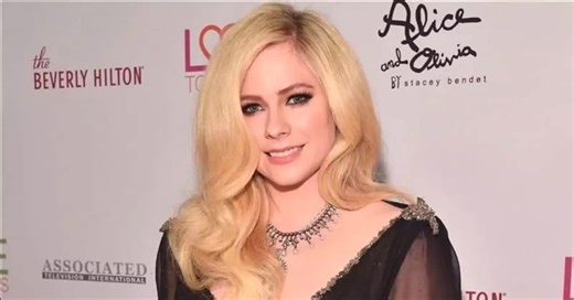 Emotional Story Behind Avril Lavigne Hit Song Head Above Water