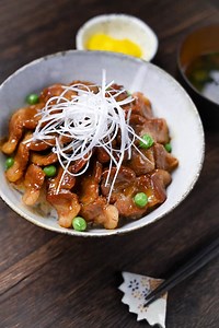 Tokachi Butadon (Japanese Pork Rice Bowl)