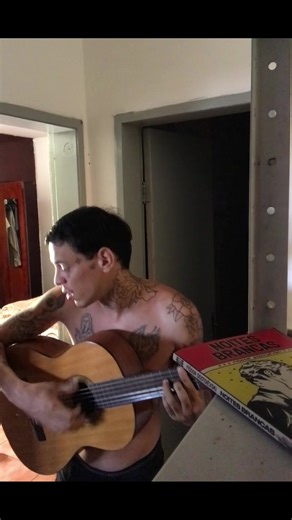 Do Sétimo Andar: Uma Reflexão Musical de Los Hermanos