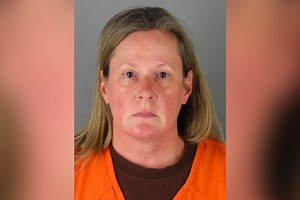 Former Police Officer Kim Potter Gets 2 Years For Killing Daunte Wright, Leaving His Family ‘Stunned’ | Oxygen