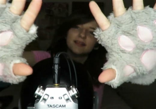 【Aftyn Rose ASMR】用不同的手套为你助眠