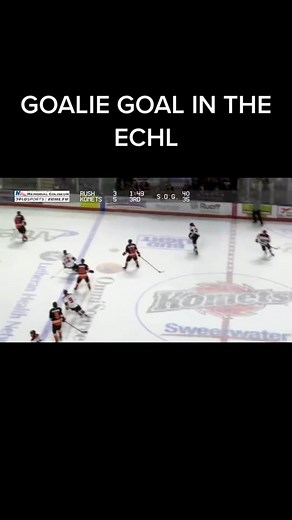 RYAN FANTI WITH THE FIRST GOALIE GOAL IN FORT WAYNE KOMETS HISTORY 🎥: FWKomets/TW