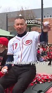 Ladies and gentlemen, your grand marshal Chris Sabo! ⚾ https://www.wlwt.com/article/live-cincinnati-reds-findlay-market-opening-day-parade/64308060 | WLWT