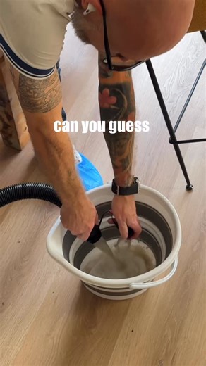 Hey there! At Sheenly Cleanly, we know how important cleanliness is for your home. We specialize in upholstery cleaning for sofas, chairs, area rugs and mattresses right here in Los Angeles, within a 50-mile radius. Want to refresh your furniture? 📩Contact us now for a special discount! | Sheenly Cleanly