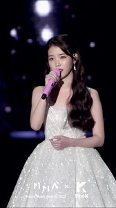742K views · 39K reactions | She is literally like an angel... Watch 아이유(iu) sang "Through the Night" at #MelonMusicAwards2017 #MMAx1theK | 1theK (원더케이) | Facebook