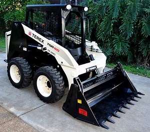 Review: 2013 Terex TSR60 Skid Steer