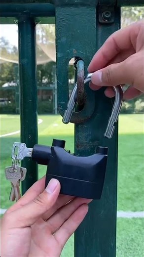 Amazon’s Smart Alarm Padlock You Didn’t Know You Needed