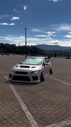 SLIDESTATIC on Instagram: "kaito ceo himself #slidestatic #reels #static #viral"