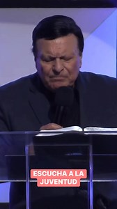 La juventud de hoy no necesita más juicios, necesita oídos que escuchen y corazones que abracen. Predicar el Evangelio es más que palabras… es reflejar a Jesús con misericordia y compasión. En tiempos donde muchos jóvenes se sienten incomprendidos, seremos una voz que escucha, una verdad que ama y una gracia que transforma. Porque la misericordia siempre abre puertas que el juicio cierra. 📲 Síguenos en Instagram y suscríbete al canal de YouTube: @albertomottesiplus #RemadoresDelReino #Despierta