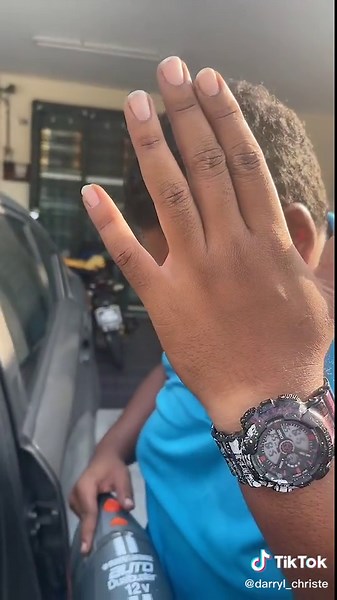 Effective Car Cleaning Tips Using a Vacuum Cleaner