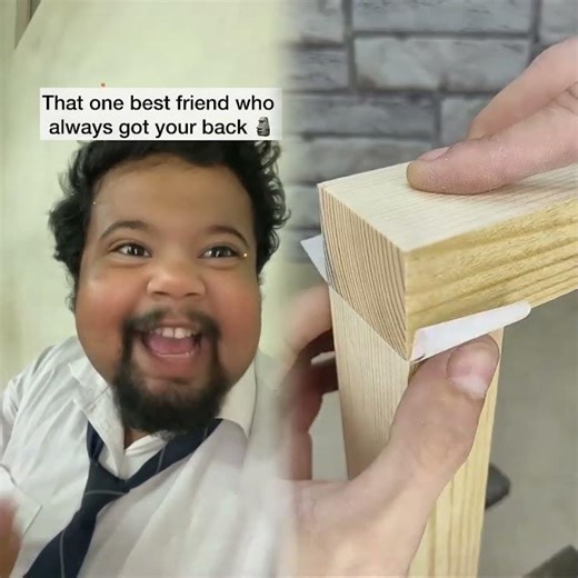 That one friend who always got your back 🤣🔥 #friendship #bhaichara #shortsfunny #scholllife