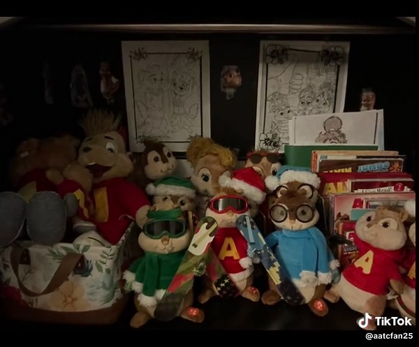 Alvin and The Chipmunks Collection Showcase