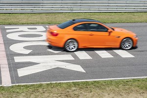 DSC Through the Years: The Experts Put Three Generations of BMW M3 to the Test