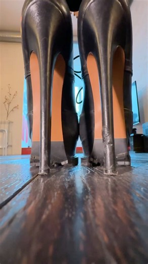 👠 Full set on Boosty 👇 Link in bio