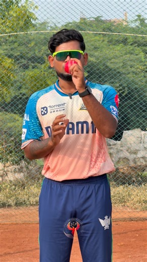 Jonty Cricket Foundation on Instagram: "“Master the Basics Of Left Arm Spin Bowling🎾❤️” #cricketlovers #instagram #cricket #bowling #spin"