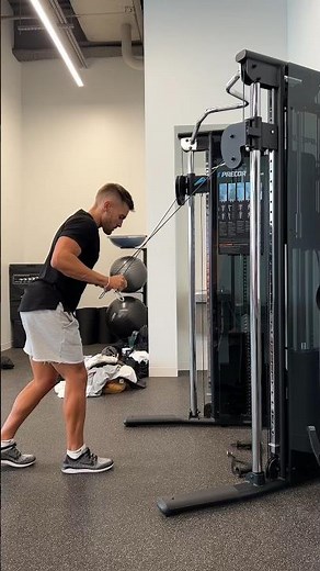 How To: Cross-Cable Tricep Extension | Form Tutorial