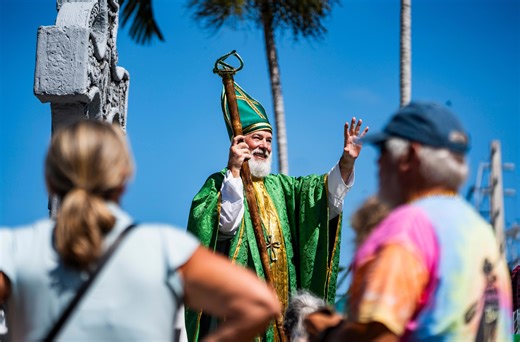 Naples St. Patrick's Day parade: See photos of floats, bands and more