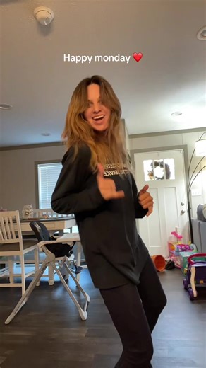 Happy Monday morning :) #postalworker #mail #monday #rca #cca