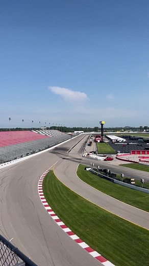 It’s test day here at World Wide Technology Raceway 🤩. NTT INDYCAR SERIESAndretti Autosport | World Wide Technology Raceway