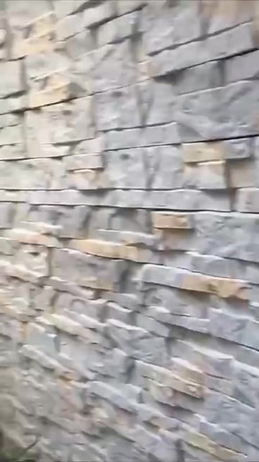 Dakar ✔️ Décoration d'une terrasse extérieure. Parement mural ...