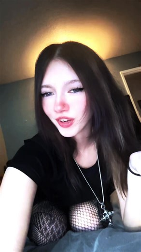 RottingTree_02 (@rottingtree_02)’s videos with no reason - ♪