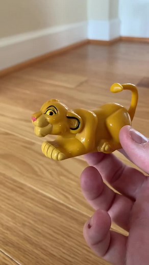 Simba Windup Toy Review | Burger King 90s Kids Club Toy