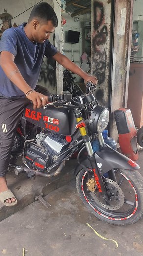 Dêbã Sish on Instagram: "Yamaha RX 100 modified #modify #rx100 😈👀👀"