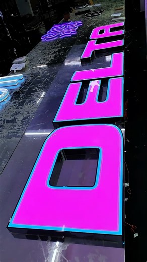 Ds AbyssMirror Sign on Instagram: "These holographic luminous signs have a very high street exposure rate. Hasn’t your store installed such a signboard yet?#design #led #fyp #light #logo"