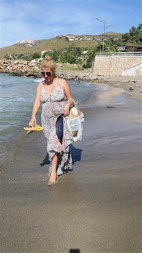 Beach Day Outfit Inspiration: Floral Dress and Flip-Flops
