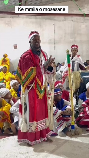 Dr Phofedi Tau le Lloko la Postola - Apostolic Songs