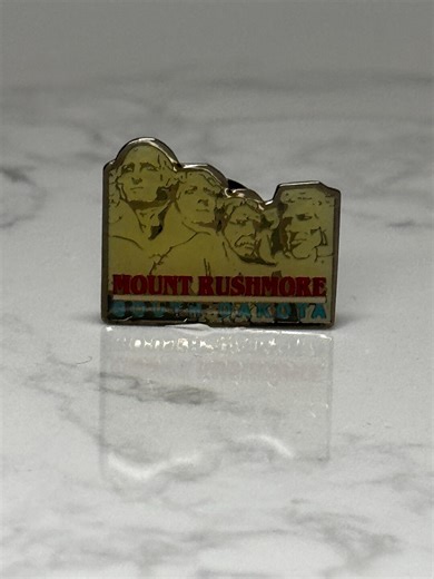 Vintage Mount Rushmore Souvenir Pin: Enamel Scenic - USA Travel Accessory - Etsy