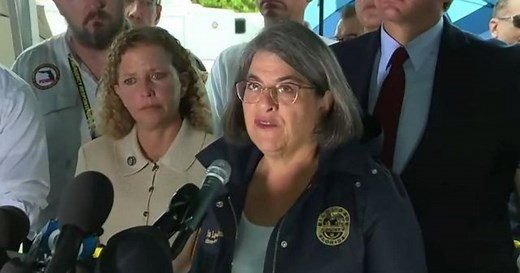 Miami-Dade mayor says 10th victim found as search continues in Surfside building collapse