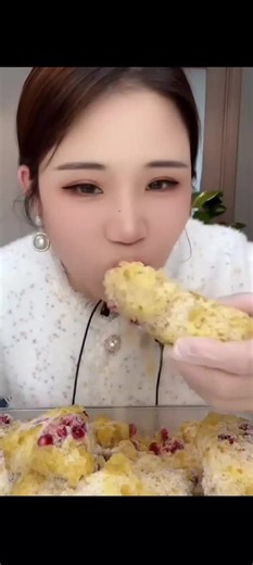 Exploring Fast Ice Eating Trends and Techniques